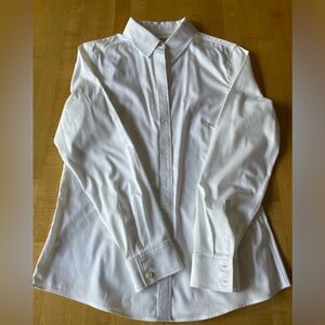 Banana Republic white sateen fitted shirt, size 10 petite.